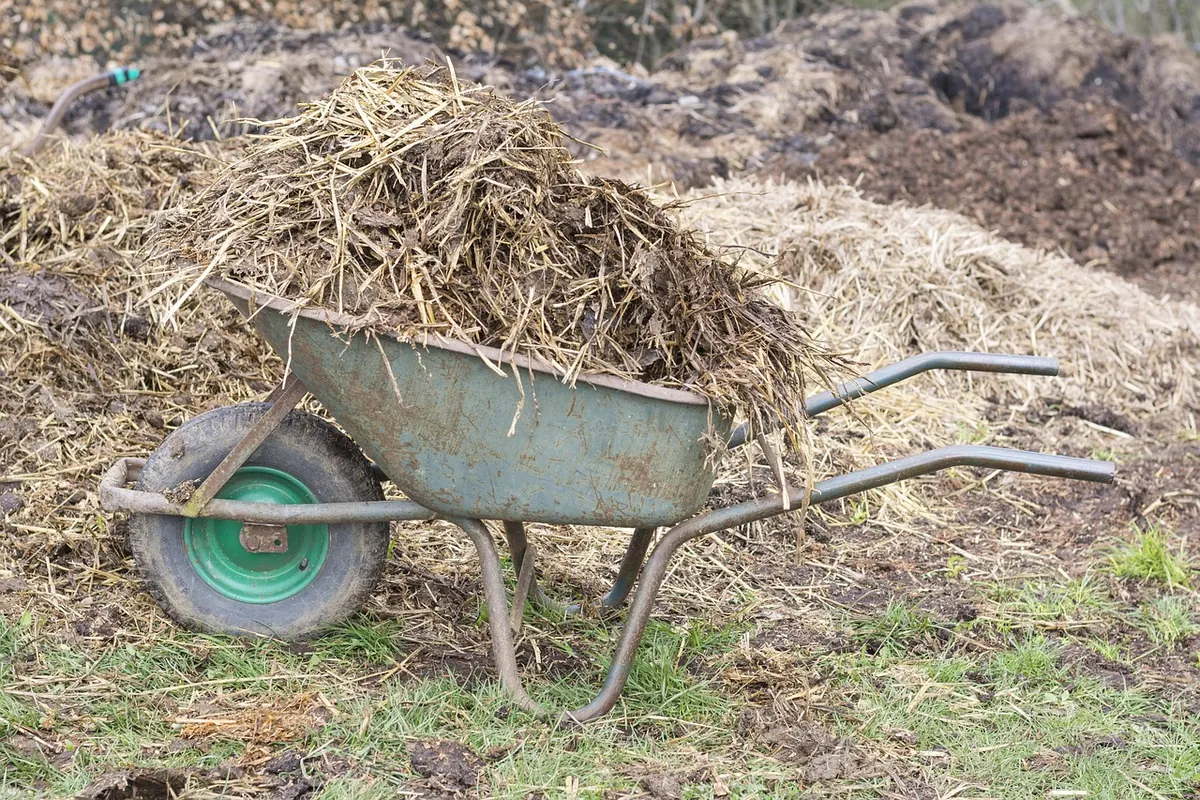 How to Build a Hot Compost Heap in a Small Garden